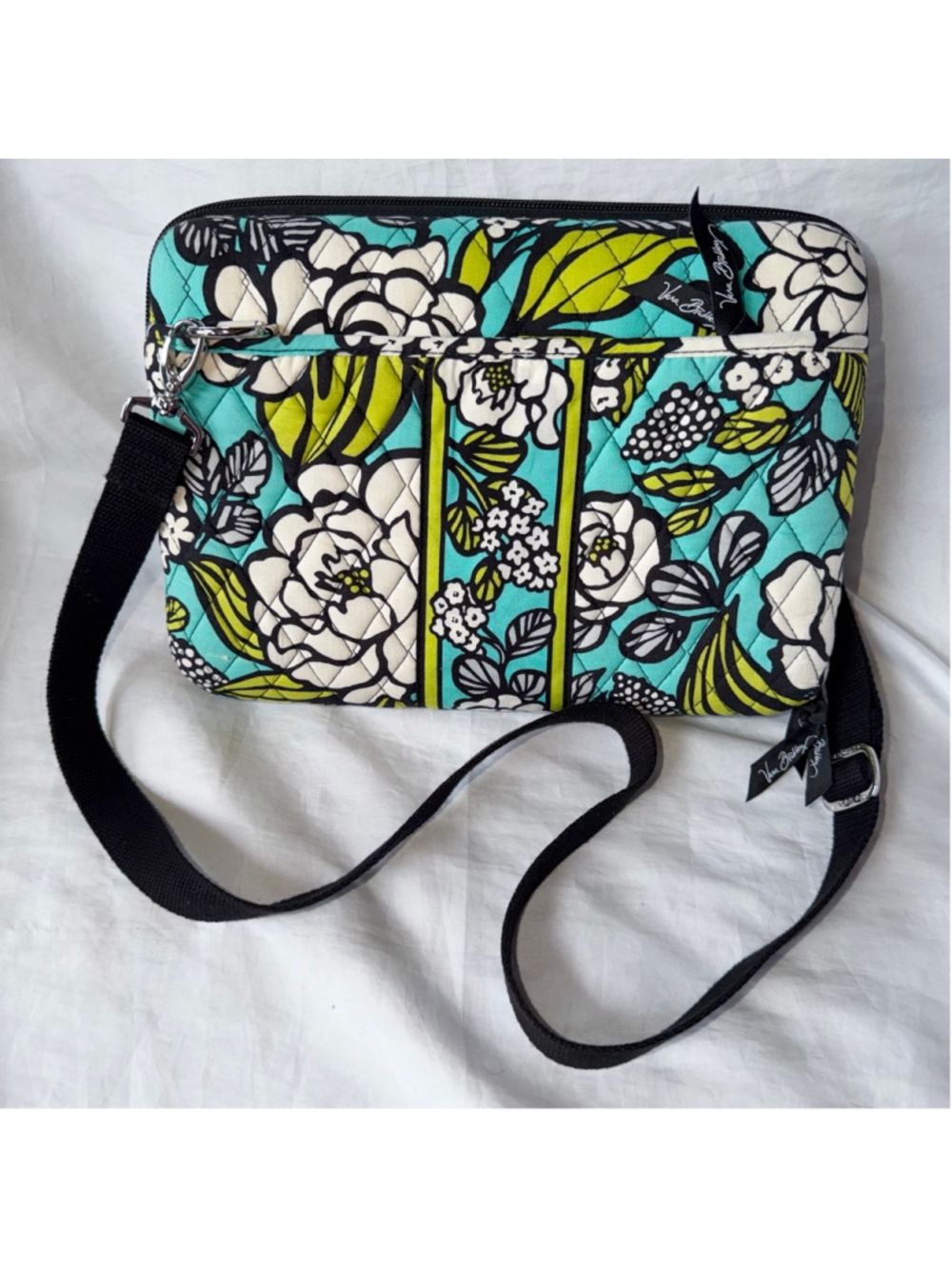 EUC Vera Bradley Hard Zipper Laptop/Tablet Case Retired Island Blooms 12x9x2